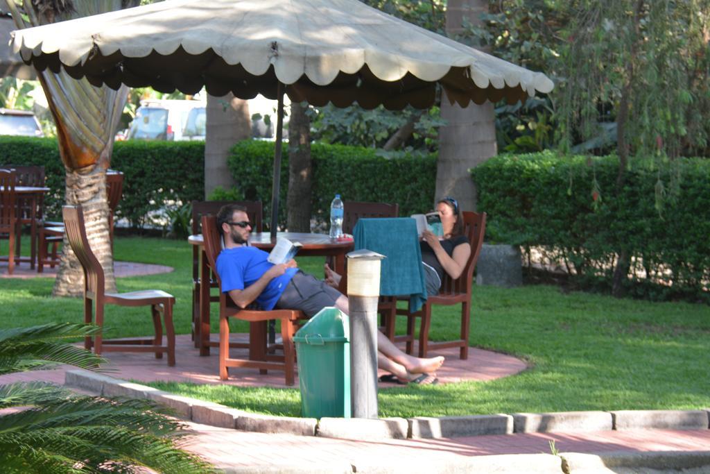 The Charity Hotel International Arusha Dış mekan fotoğraf